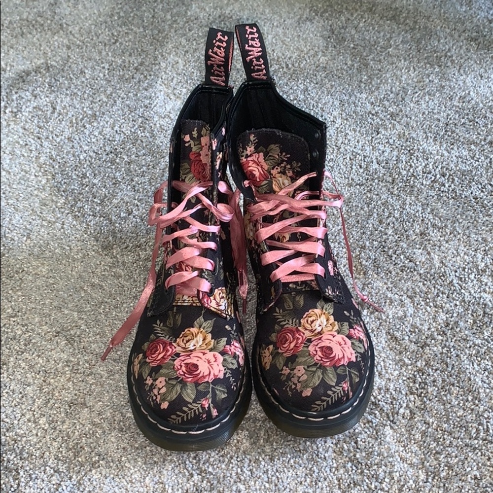Canvas Rose Dr Martens Size 8